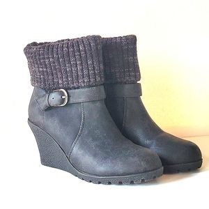 Muk Luks convertible wedge sweater booties, black, size 8,